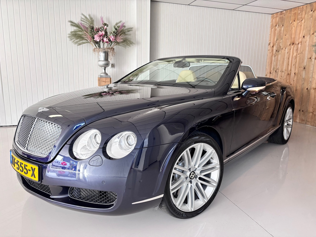 Bentley Continental GTC - 6.0 W12, INCL. BTW, HISTORIE, ZEER NETTE AUTO, ETC... - AutoWereld.nl