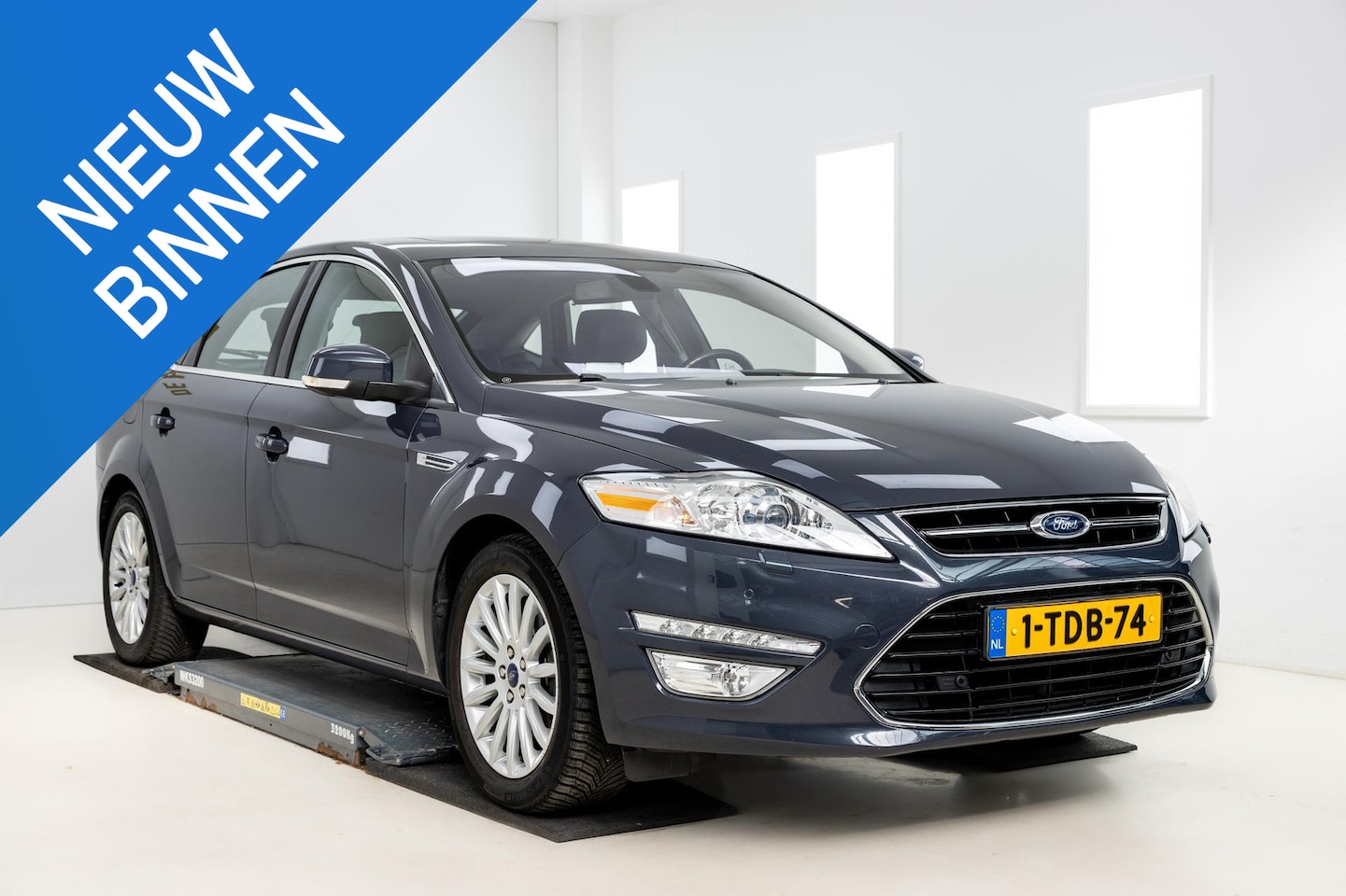 Ford Mondeo - 1.6 EcoBoost Platinum Uitmuntende staat! - AutoWereld.nl