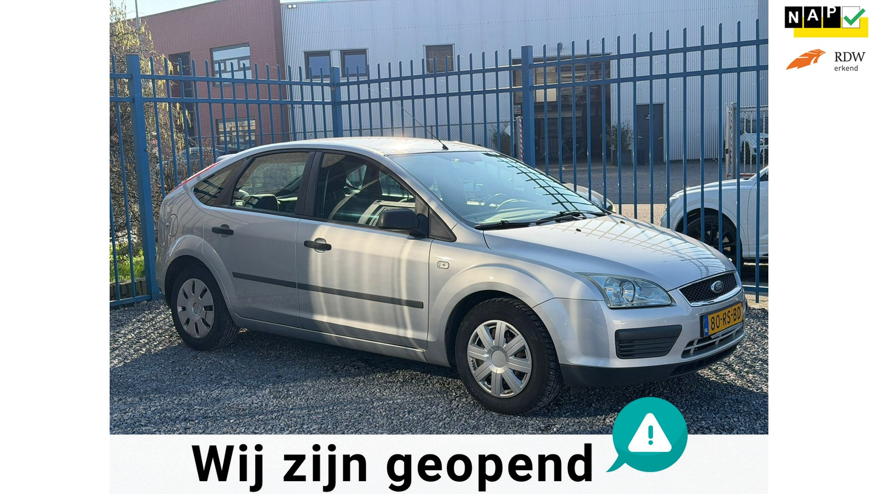 Ford Focus - 1.4-16V Ambiente A-C APK 02-2027 INRUILKOOPJE - AutoWereld.nl