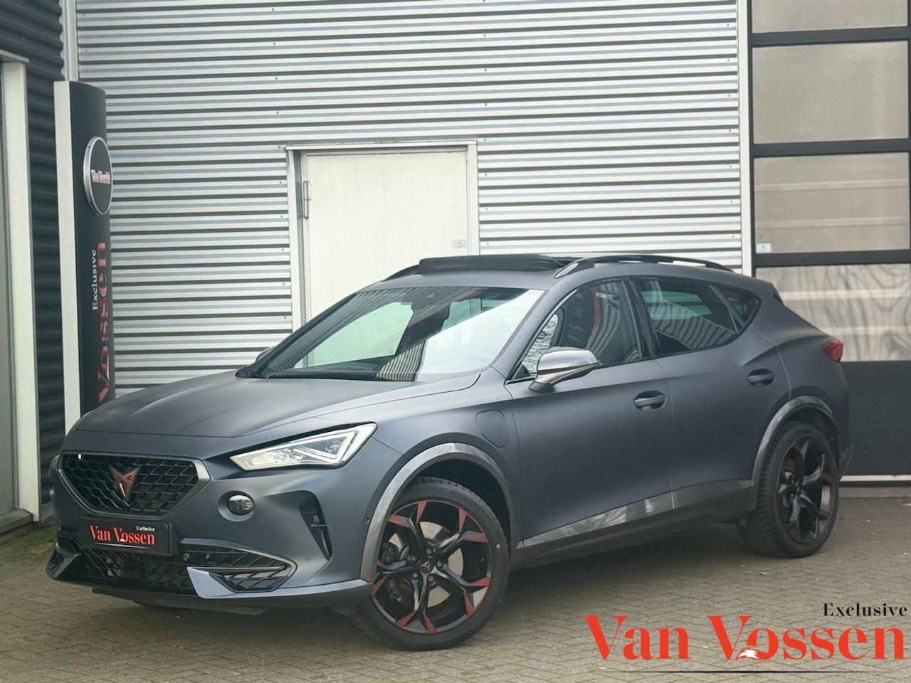 CUPRA Formentor - 1.4 e-Hybrid VZ Copper Edition 245PK|Pano|Memory|Camera|Sfeer|Carplay| - AutoWereld.nl
