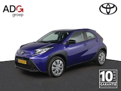 Toyota Aygo X - 1.0 VVT-i MT Play | Apple Carplay/Android Auto | Airco | Parkeercamera |