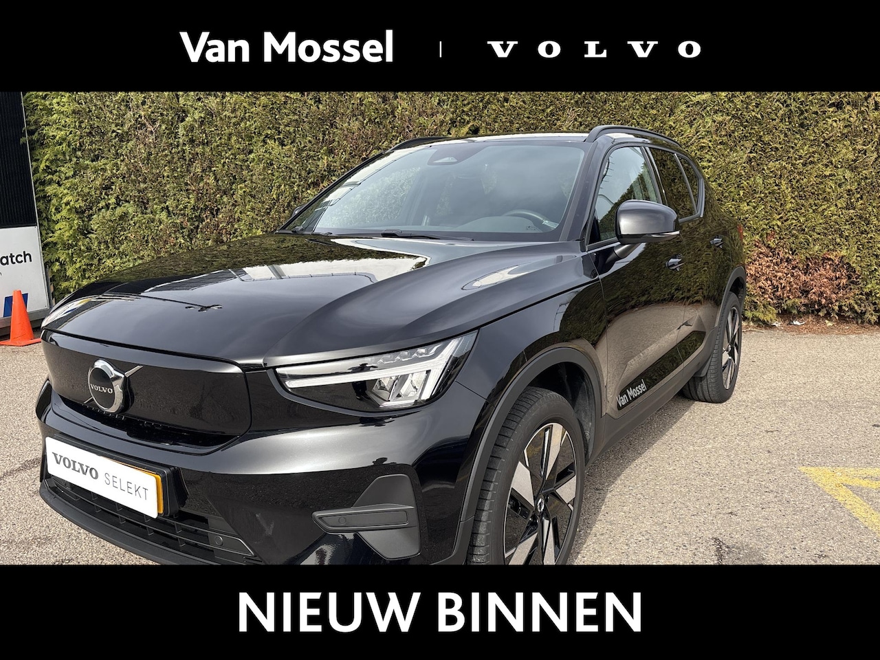 Volvo EX40 - Single Motor Core 70 kWh Single Motor Core 70 kWh - AutoWereld.nl