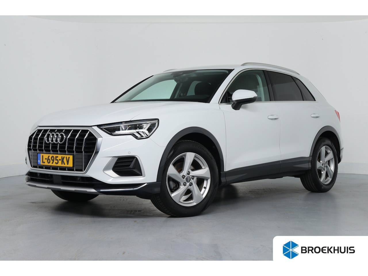 Audi Q3 - 35 TFSI Pro Line | LED | Cruise Adaptive | Clima | BLIS | Stoelverwarming | Navi By App | - AutoWereld.nl