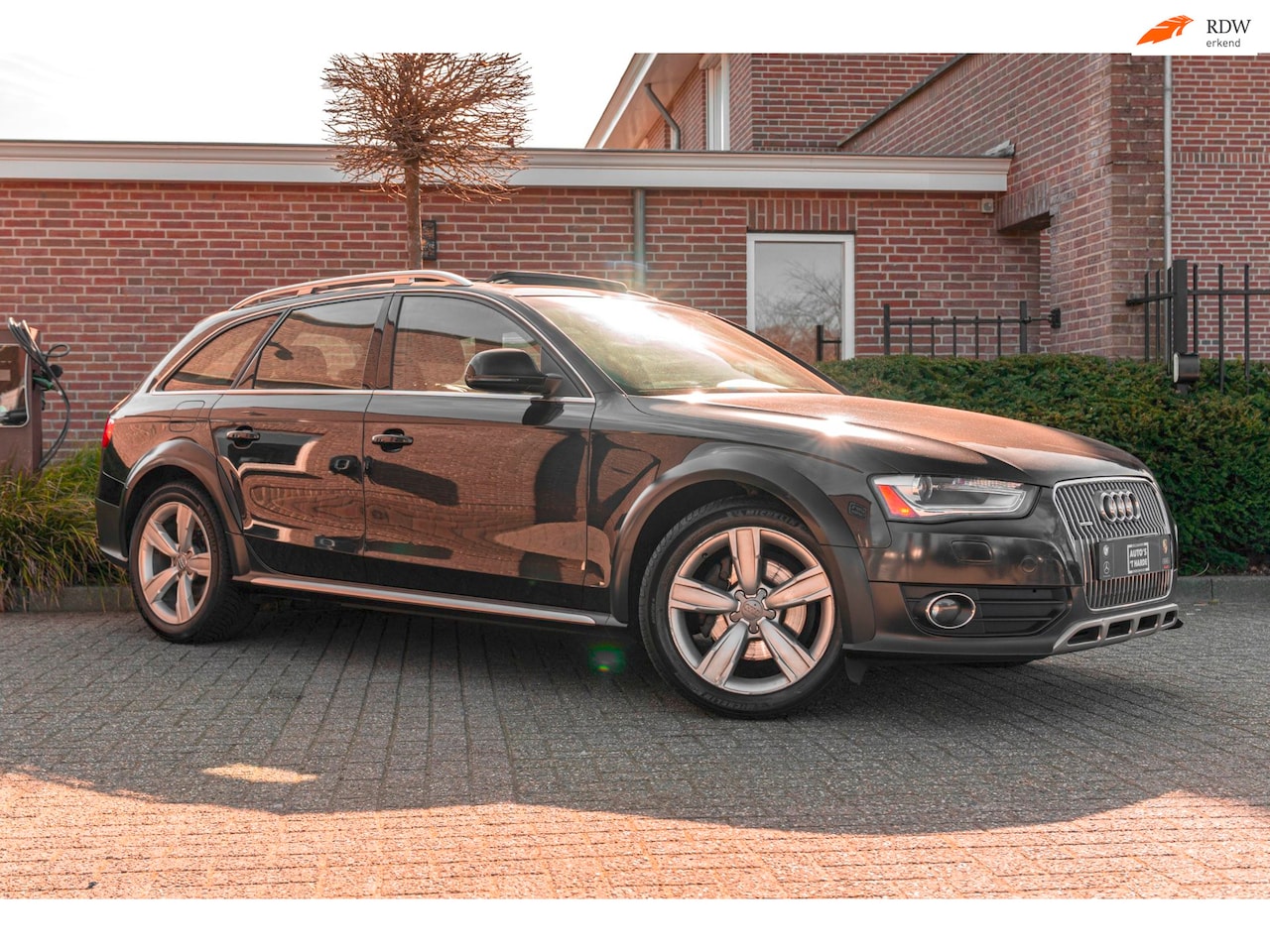 Audi A4 allroad quattro - 2.0 TFSI Sport 211 PK Aut. Pano Leder Xenon 18'' - AutoWereld.nl