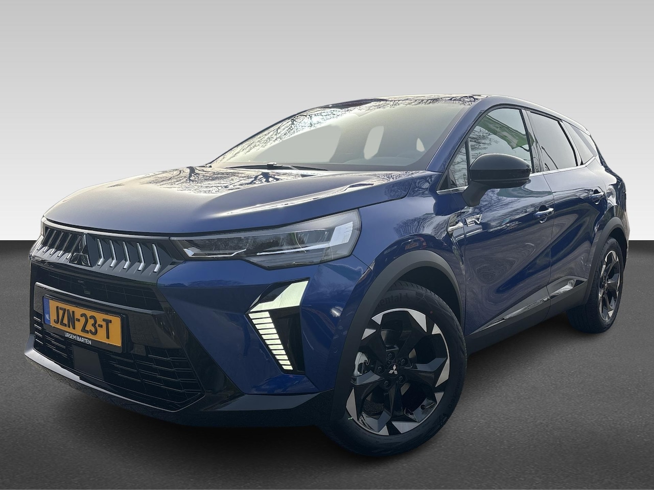 Mitsubishi Grandis - 1.8 HEV Intense+ 1.8 HEV Intense+ - AutoWereld.nl