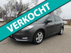 Ford Focus Wagon - 1.0 Titanium / airco / cruise.control / navigatie / pdc / lmv / elek.pakket / dealer.onder