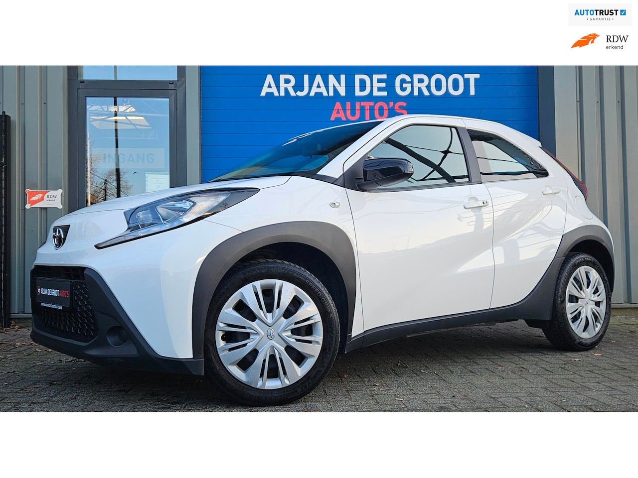 Toyota Aygo X - 1.0 AUTOMAAT Acc Cruise Clima Carplay® Camera Keyless - AutoWereld.nl