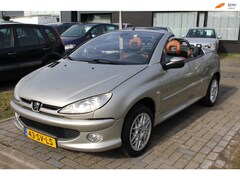 Peugeot 206 CC - 1.6-16V Roland Garros Cabrio Leder Bruin/groen Climate Cruise LM-Velgen NAP APK Uniek