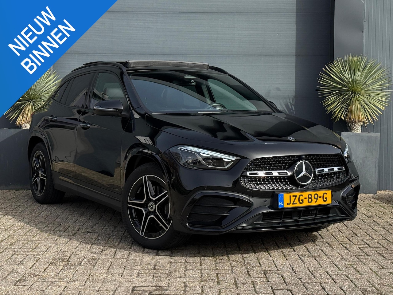 Mercedes-Benz GLA-Klasse - 200 AMG Line | Panorama | Keyless | Digital Light - AutoWereld.nl