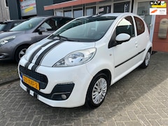 Peugeot 107 - 1.0 Active airco lage km nap