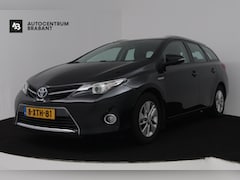 Toyota Auris - 1.8 Hybrid Aspiration (ACHTERUITRIJCAMERA, NAVIGATIE, AUTOMAAT)