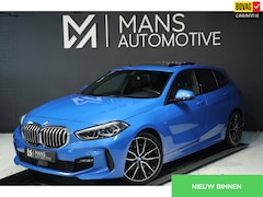 BMW 1-serie - 118i M SPORT / PANODAK / LIVE COCKPIT / LED / CAMERA / CARPLAY