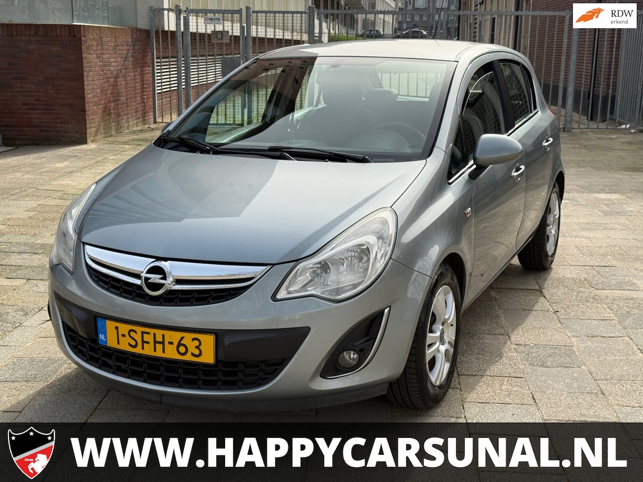 Opel Corsa - 1.2-16V Anniversary Edition 1.2-16V Anniversary Edition, AUTOMAAT, NAP 60.000 KM - AutoWereld.nl