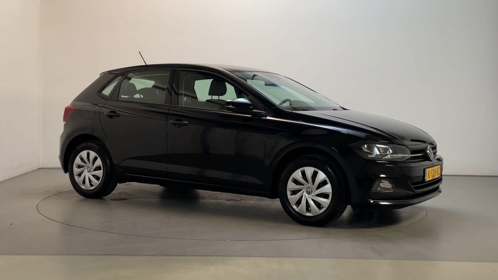 Volkswagen Polo - 1.0 TSI Comfortline Parkeersensoren Navigatie DAB+ App-Connect - AutoWereld.nl