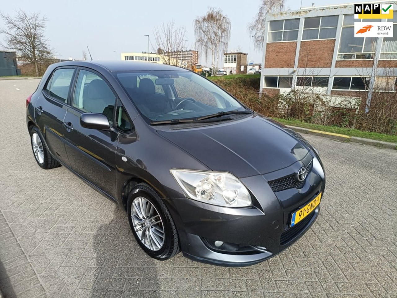 Toyota Auris - 1.6-16V Sol 1.6-16V Sol - AutoWereld.nl