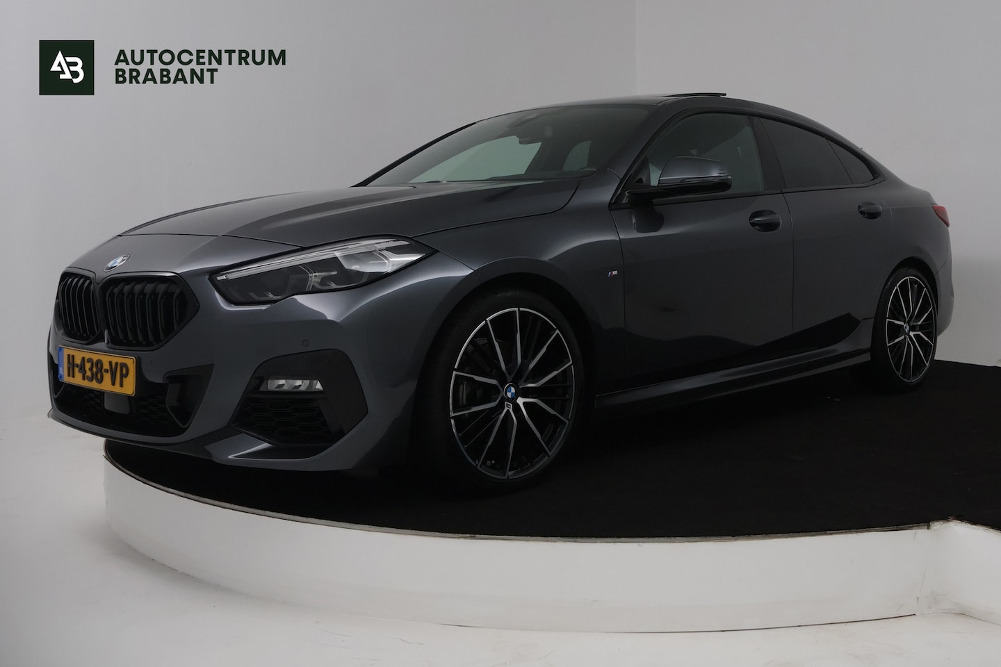 BMW 2-serie Gran Coupé - 218i High Executive Edition (PANORAMADAK, SFEERVERLICHTING. STOELVERWARMING, DEALER ONDERH - AutoWereld.nl