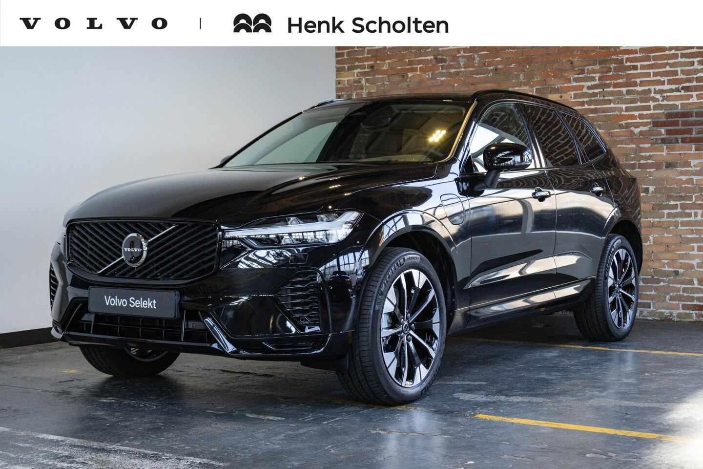 Volvo XC60 - T6 Plug-in hybrid AWD Ultra Dark | Adaptive Cruise & Pilot Assist | Premium Harman/Kardon - AutoWereld.nl