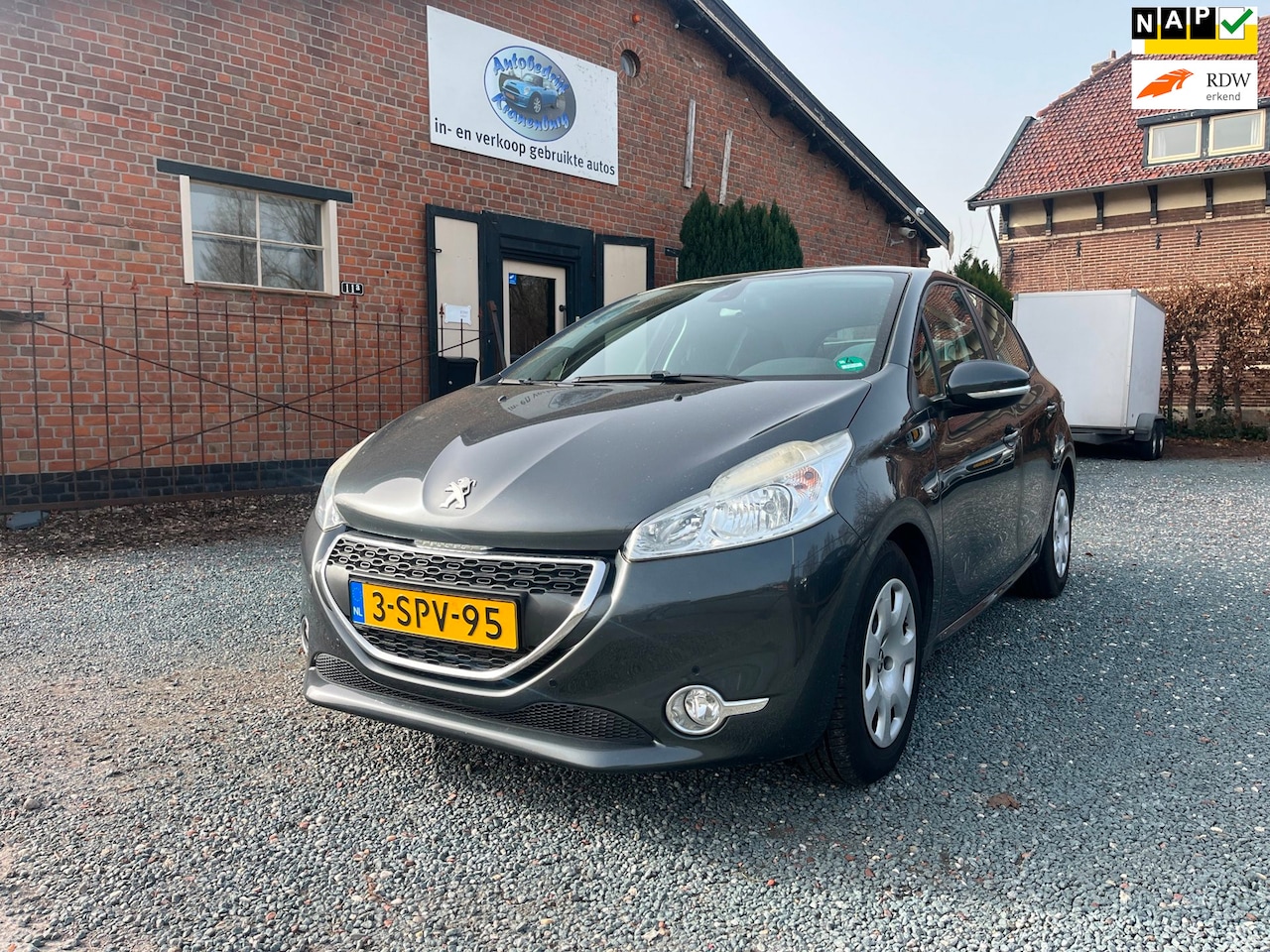 Peugeot 208 - 1.2 e-VTi Active ( Airco + Navigatie + Automaat ) - AutoWereld.nl