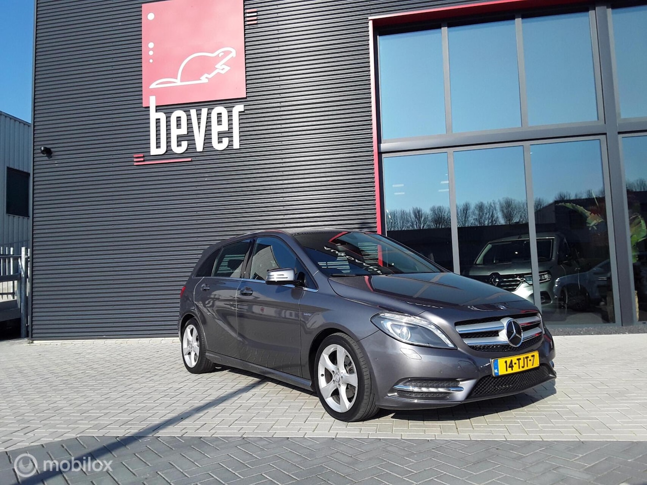 Mercedes-Benz B-klasse - 180 Ambition AUTOMAAT met handbediening - AutoWereld.nl