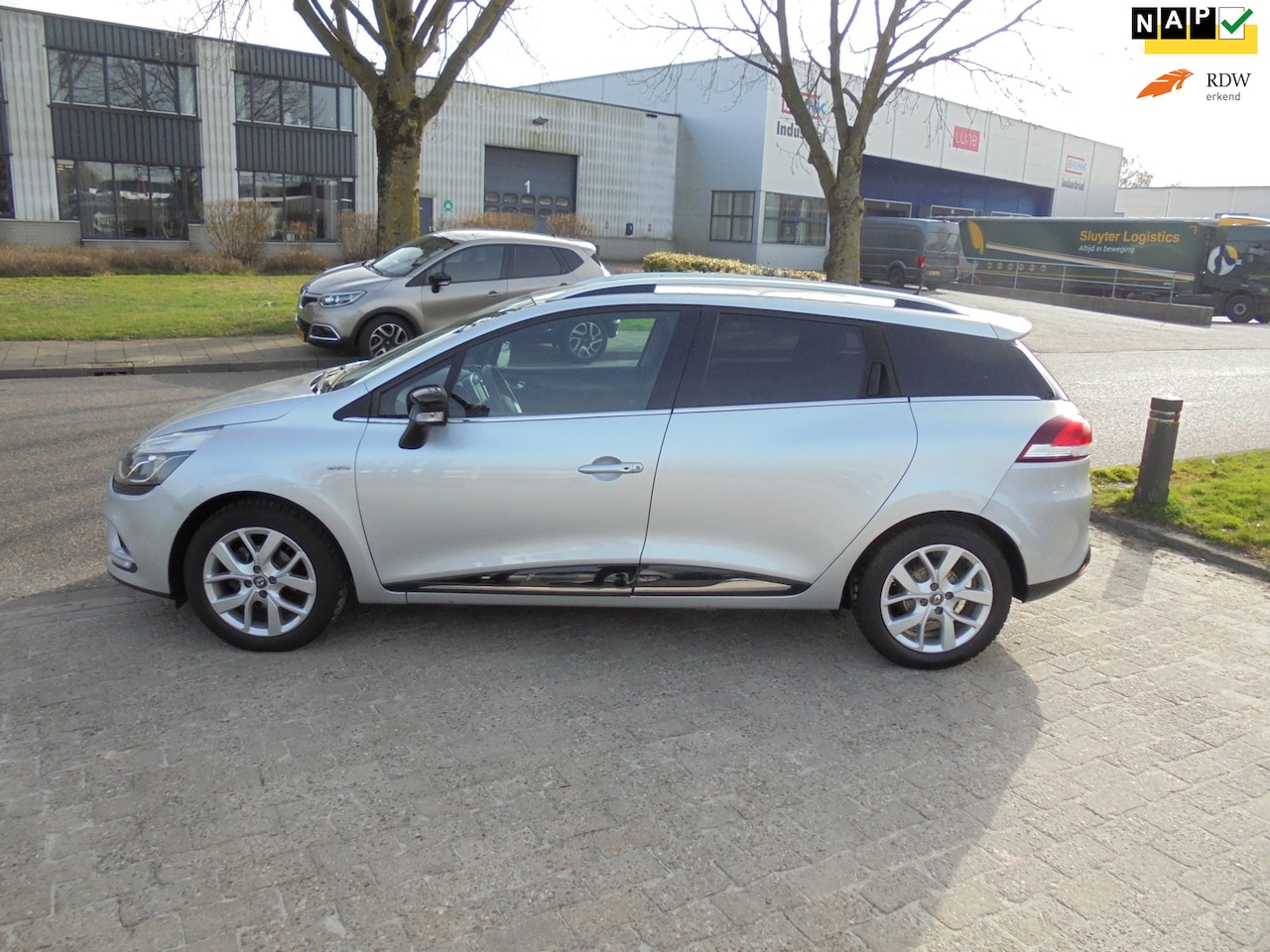 Renault Clio Estate - 0.9 TCe Limited 0.9 TCe Limited - AutoWereld.nl