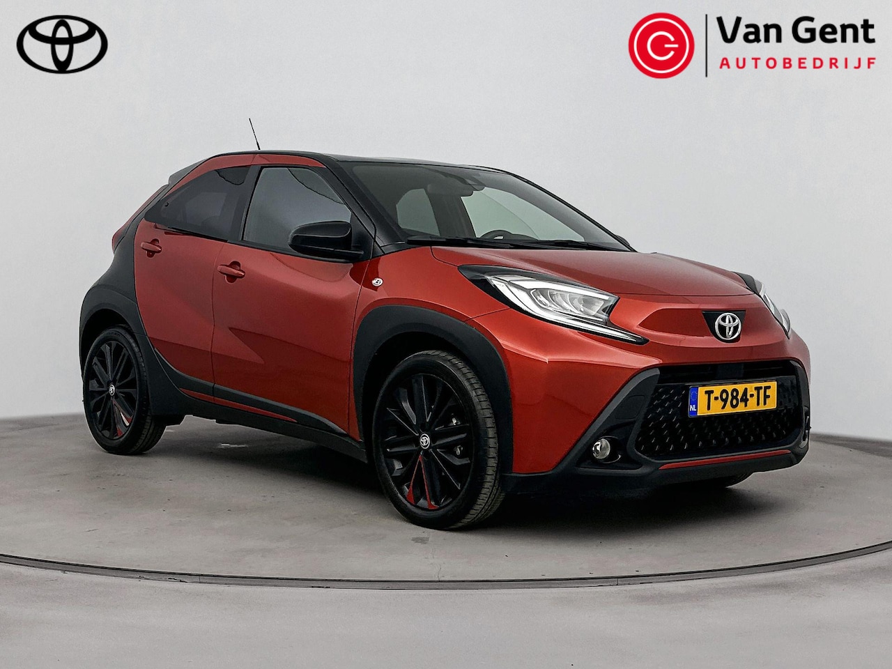 Toyota Aygo X - 1.0 VVT-i S-CVT Pulse | Apple Carplay / Android Auto | LED | Adaptive Cruise | Clima | Cam - AutoWereld.nl