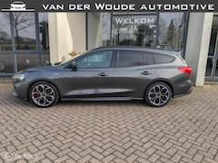 Ford Focus Wagon - 1.0 EcoBoost ST Line Business