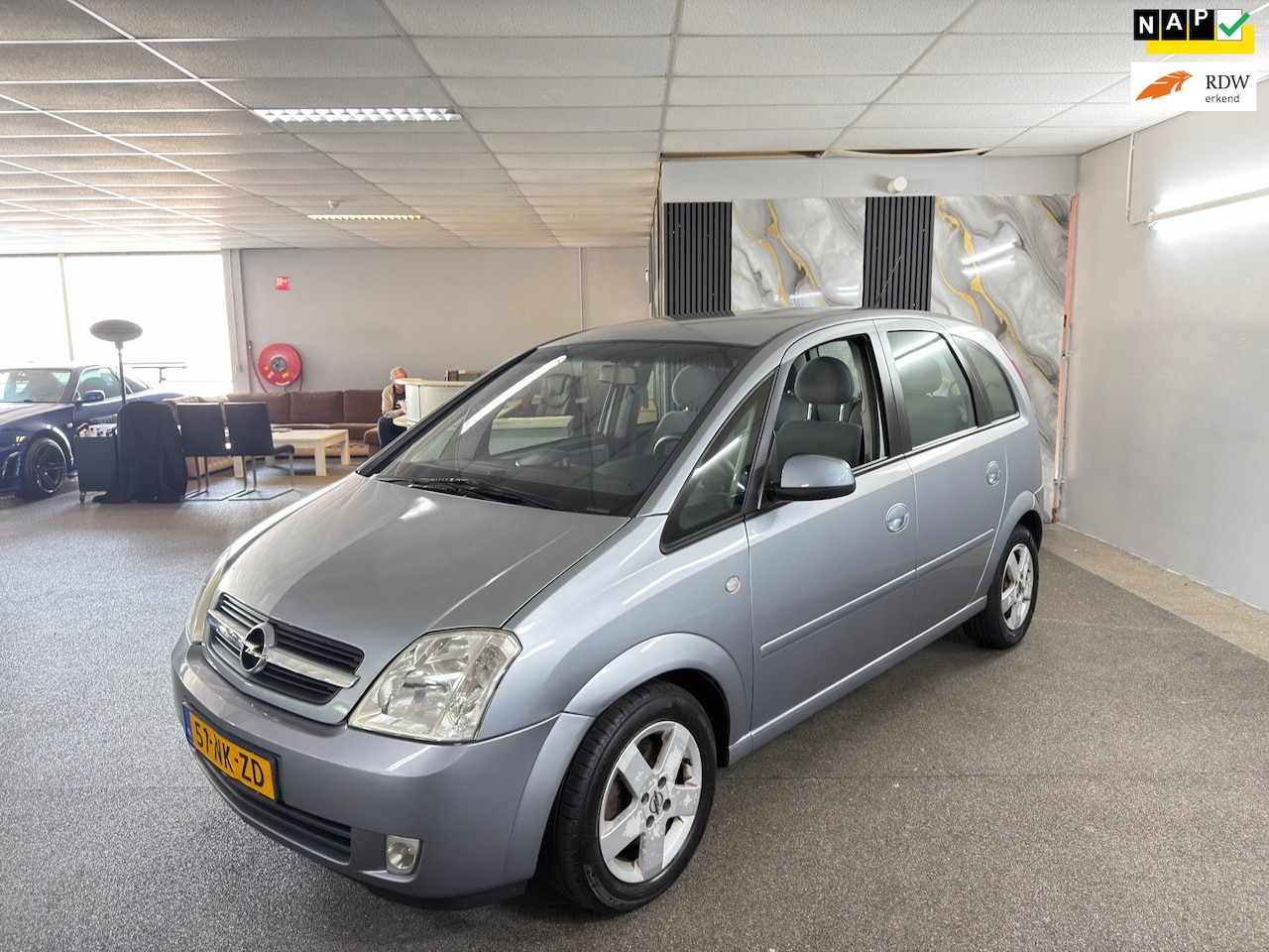 Opel Meriva - 1.6-16V Cosmo 1.6-16V Cosmo,Automaat,Clima,Cruise,N.A.P,Lm velgen,E-Ramen,5Deurs,2 sleutels + Boekjes,To - AutoWereld.nl