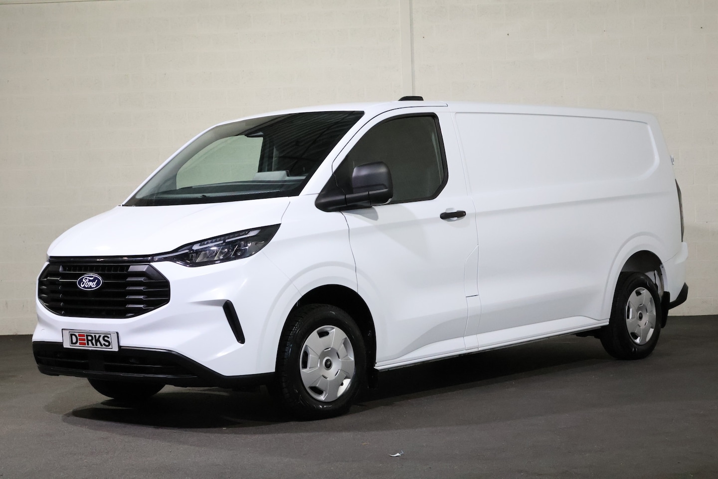 Ford Transit Custom - 2.0 TDci 136pk L2 H1 Trend Airco Apple Carplay Camera (Wordt verwacht) - AutoWereld.nl