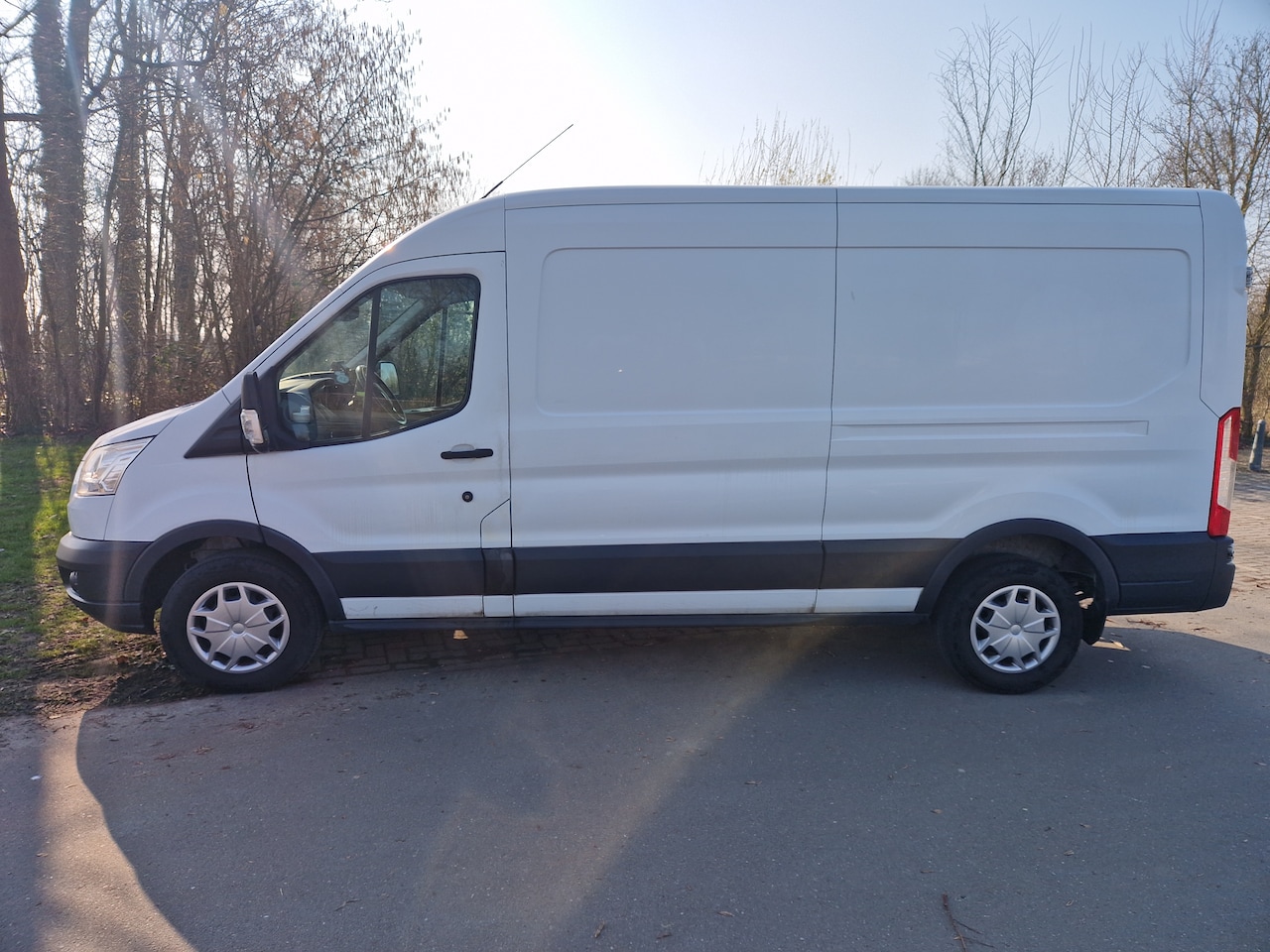 Ford Transit - 350 2.0 TDCI L3H2 Trend - AutoWereld.nl