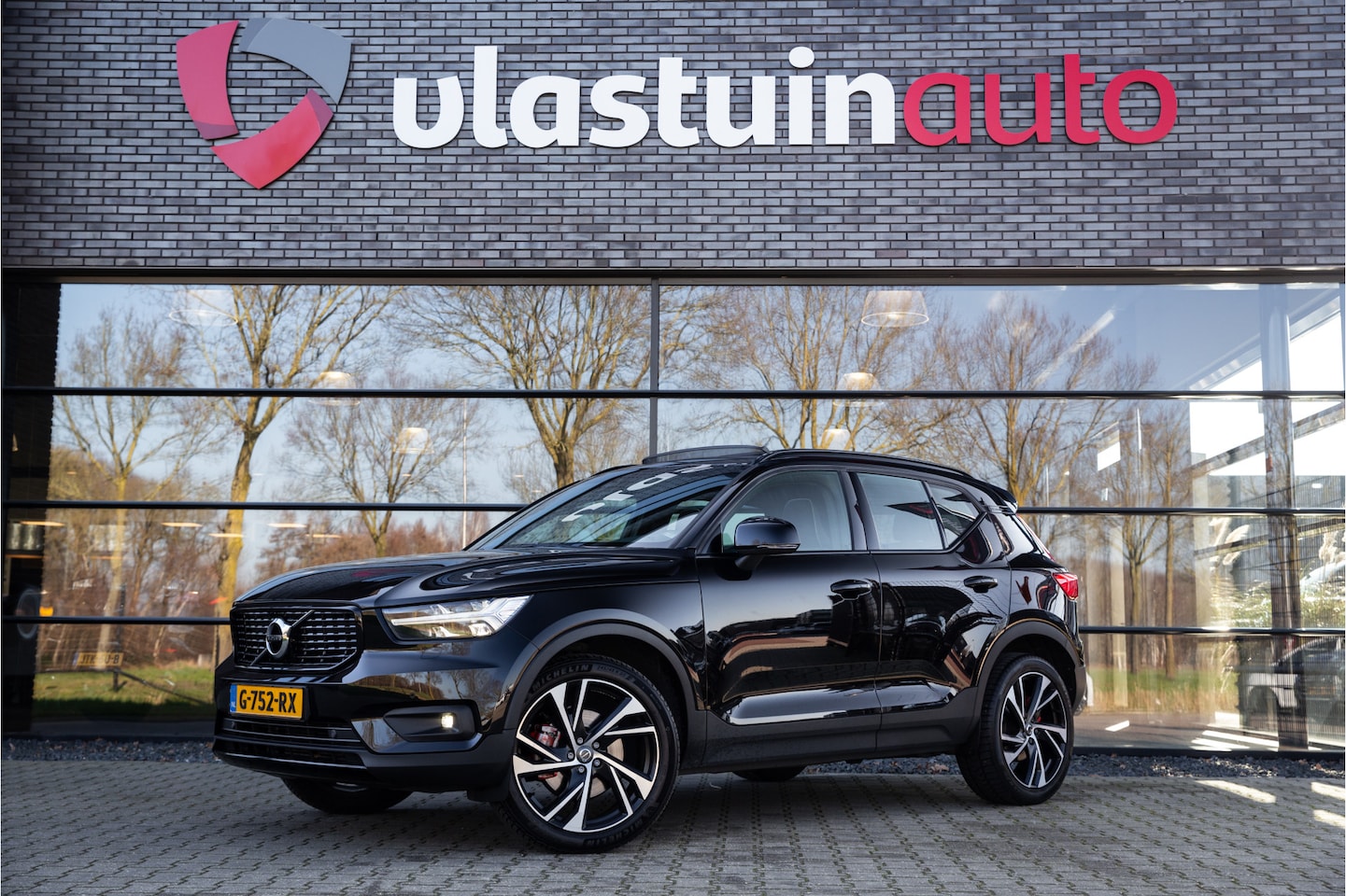 Volvo XC40 - 2.0 T4 R-Design 2.0 T4 R-Design , Panoramadak, Adap. cruise, Harman/Kardon, - AutoWereld.nl