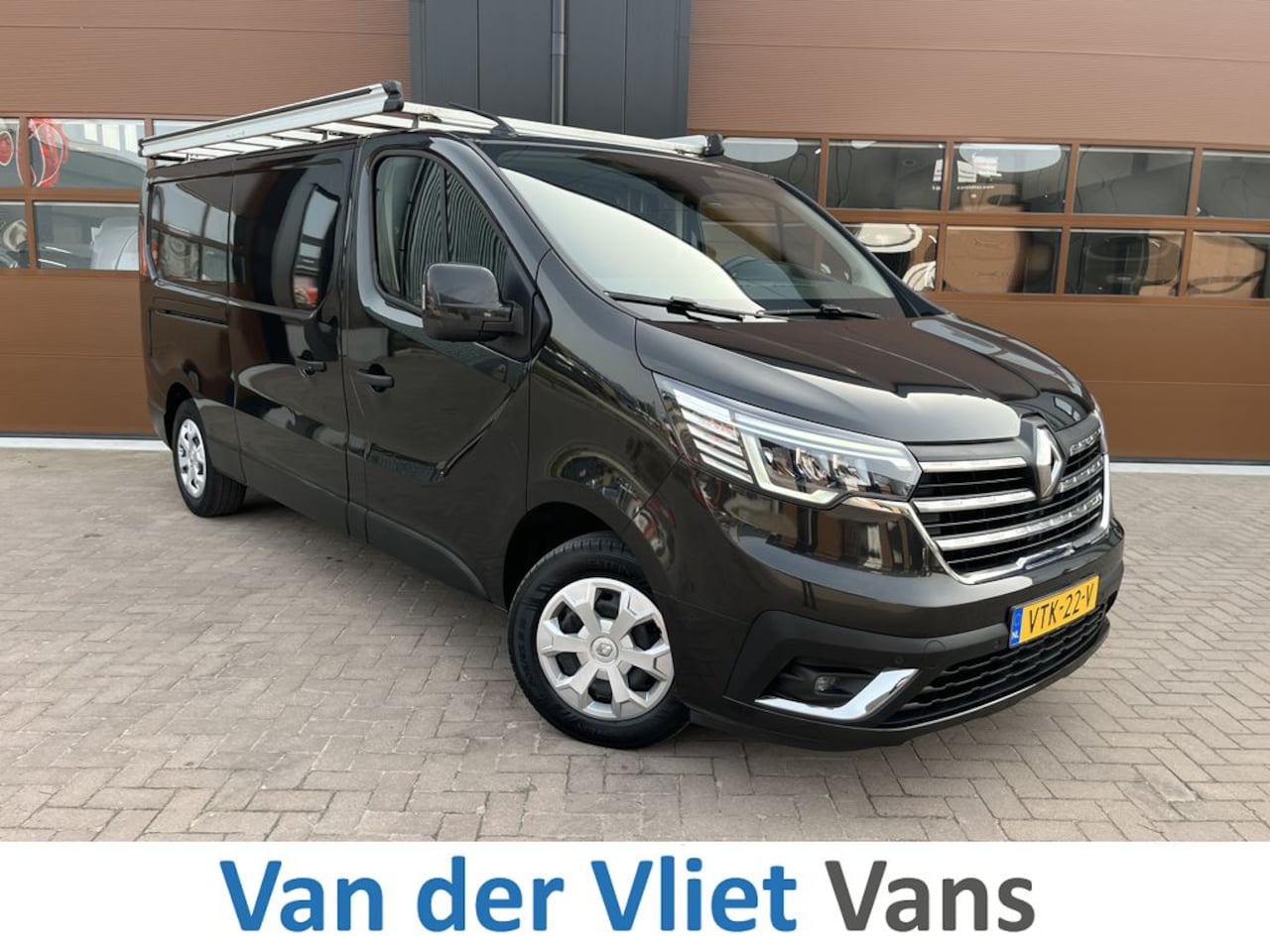 Renault Trafic - 2.0 dCi 150 E6 L2 Work Edition 3 Zits Lease €380 p/m, Airco, Navi Carplay, PDC, Led, Imper - AutoWereld.nl