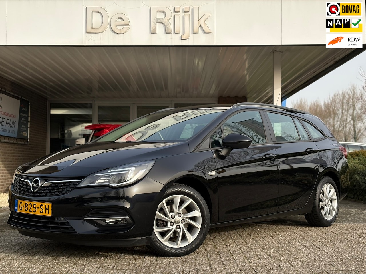 Opel Astra Sports Tourer - 1.2 Business Edition | Carplay/Android, PDC, Cruise, Climate, Trekhaak | NAP | - AutoWereld.nl