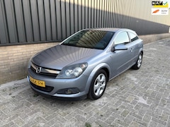 Opel Astra GTC - 1.6 3DRS AIRCO BLUETOOTH ELEKRAMEN LEDER INRUILKOOPJE