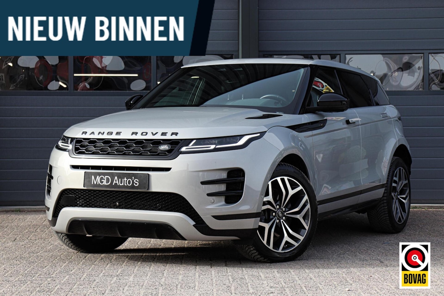 Land Rover Range Rover Evoque - 1.5 P300e AWD R-Dynamic HSE /LED/PANODAK/MERIDIAN/MEMORY/360 CAMERA/KEYLESS.. - AutoWereld.nl