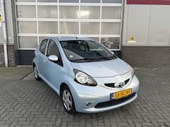 Toyota Aygo - 1.0-12V Sport