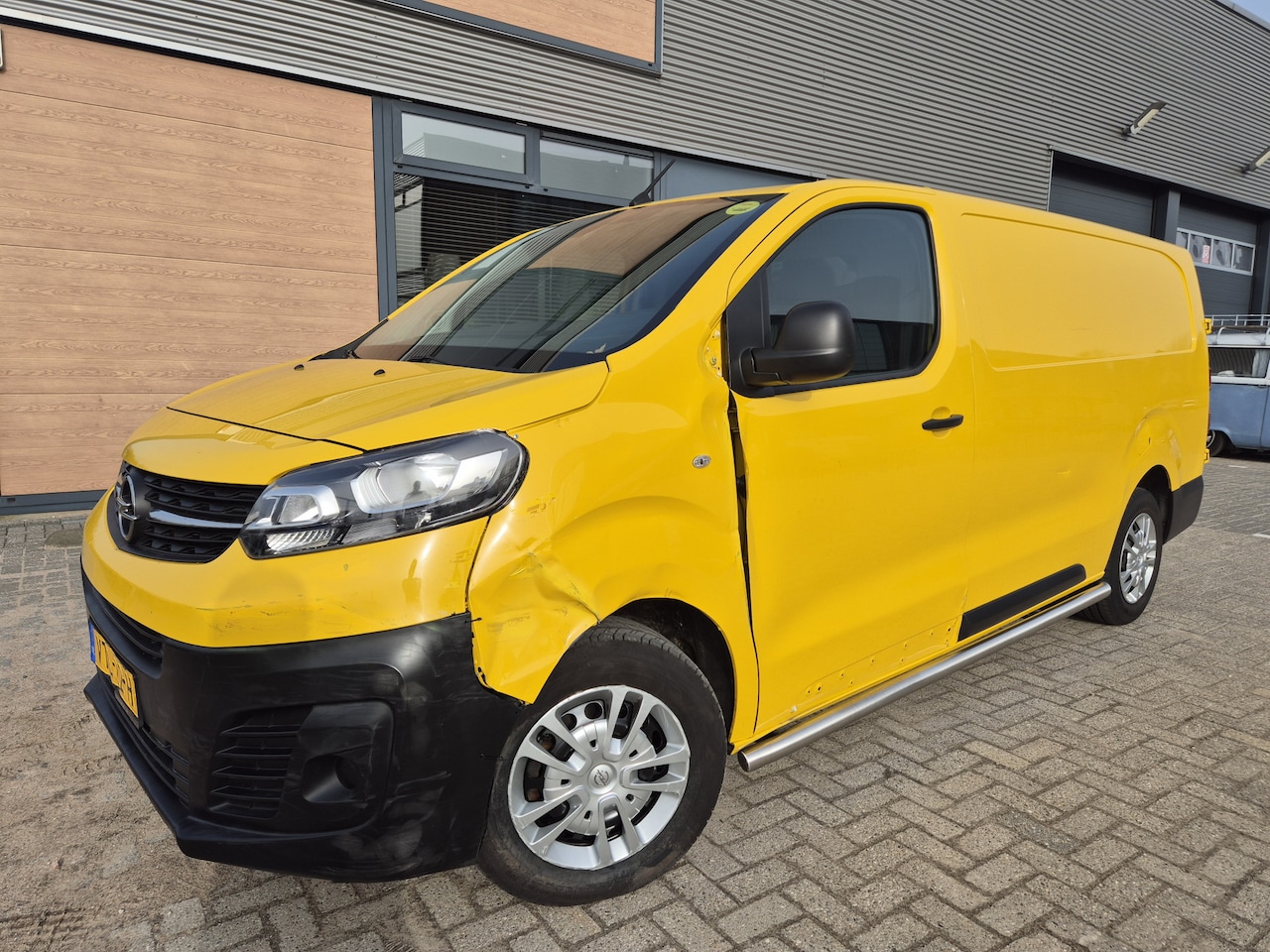 Opel Vivaro - 2.0 CDTI 146pk automaat L3H1 Edition camera cruise xxl 3-pers euro6 - AutoWereld.nl