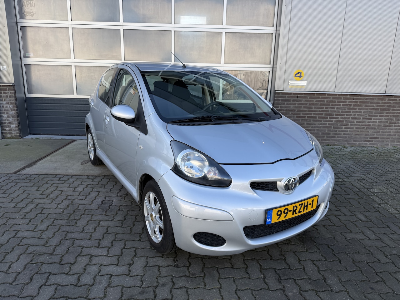 Toyota Aygo - 1.0-12V Comfort Navigator 1.0-12V Comfort Navigator - AutoWereld.nl