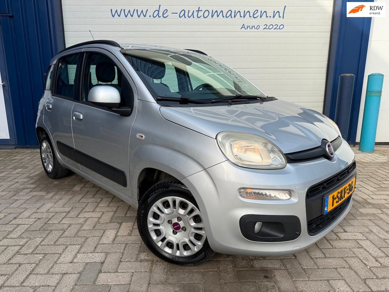 Fiat Panda - TwinAir 86pk Turbo Lounge AIRCO / 5 pers / APK 02-2027 / 64.645 km! - AutoWereld.nl