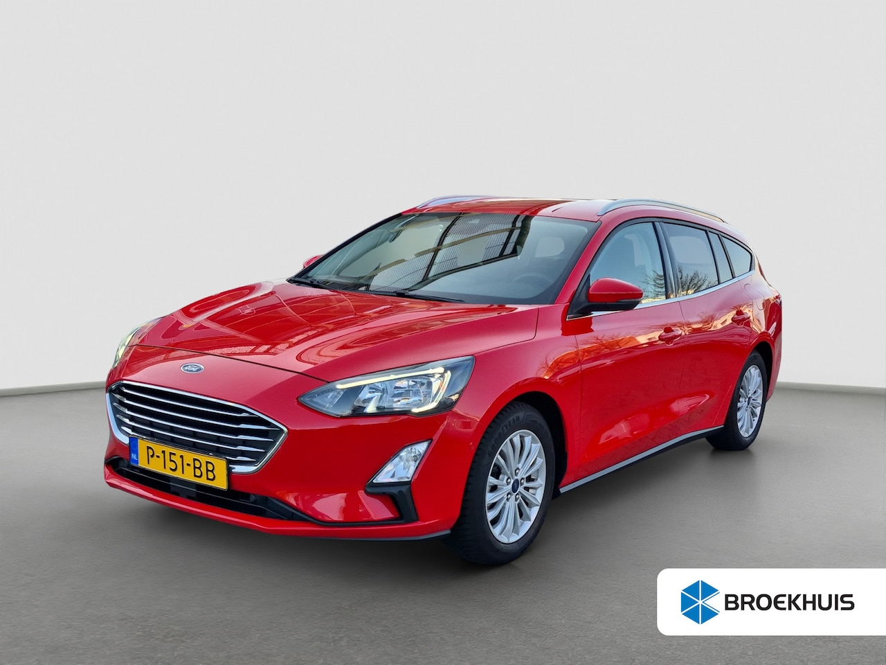 Ford Focus Wagon - 1.0 EcoBoost Hybrid Titanium X Business Voorruit+Stuur+stoelverwarming | Elektrische achte - AutoWereld.nl