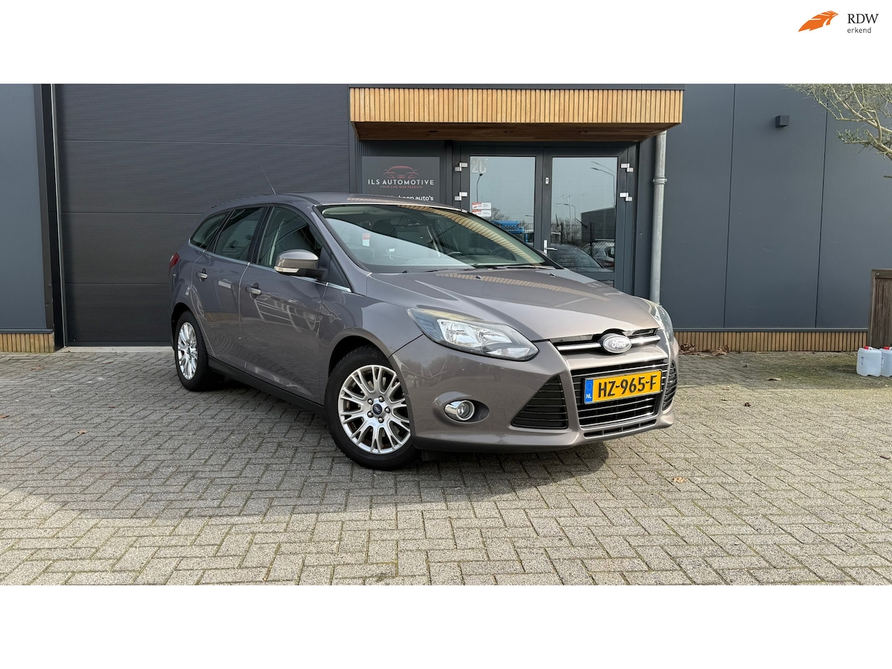 Ford Focus Wagon - 1.6 EcoBoost Titanium 1.6 EcoBoost Titanium - AutoWereld.nl