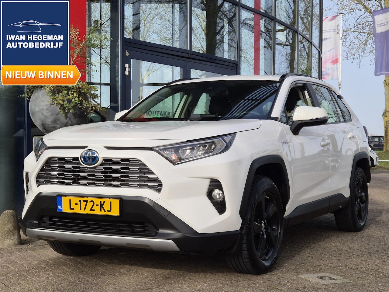 Toyota RAV4 - 2.5 Hybrid AWD | 1.650 KG Trekgewicht! | Afn. Trekhaak | Climate Control | Cruise Control - AutoWereld.nl