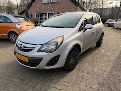 Opel Corsa - 1.2-16V Design Edition NIEUWE APK t/m 05-03-2026