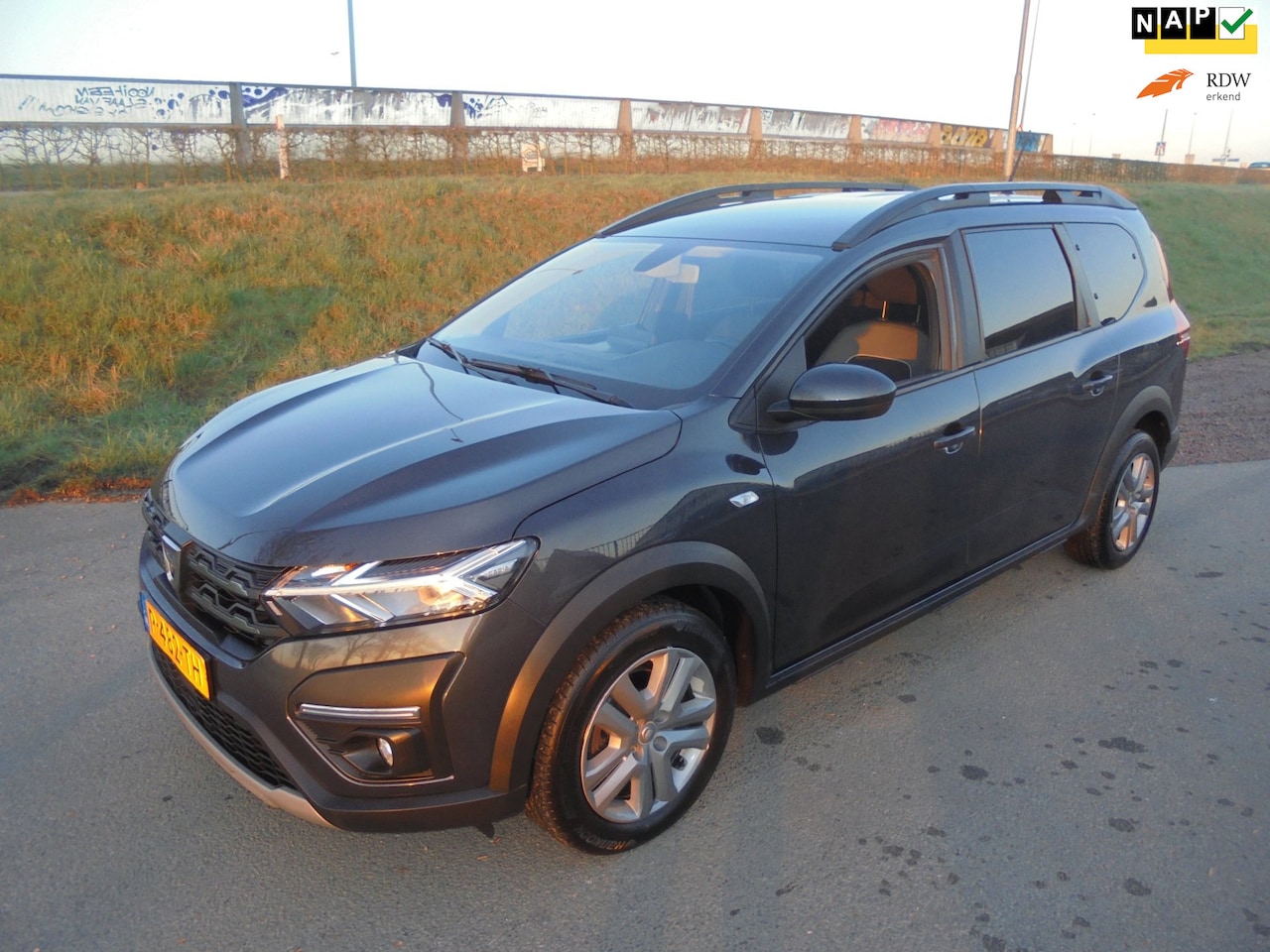 Dacia Jogger - Dacia Jogger 1.0 benzine 7 Persoons airco - AutoWereld.nl