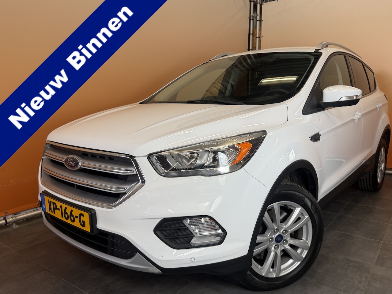 Ford Kuga - 1.5 TDCi Euro6 1e eig | lage km stand navi | camera - AutoWereld.nl