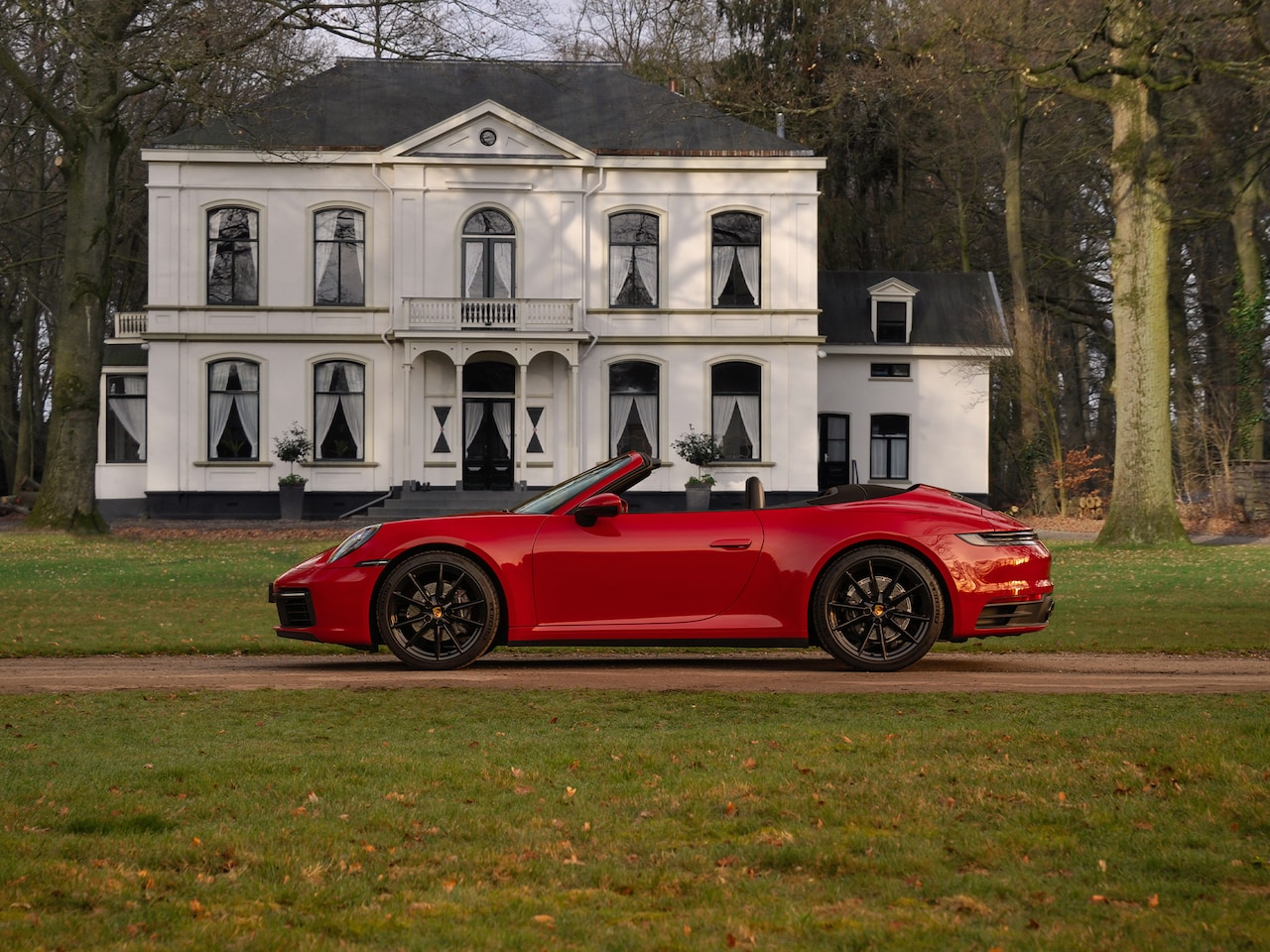 Porsche 911 Cabrio - 3.0 Carrera | Sportuitlaat | Stoelventilatie | Sport Chrono | Bose - AutoWereld.nl