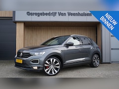 Volkswagen T-Roc - 1.5 TSI 150pk R-Line & Sport Pano.dak Virtual 19inch Suzuka LED Adaptive Cruise *NL auto*