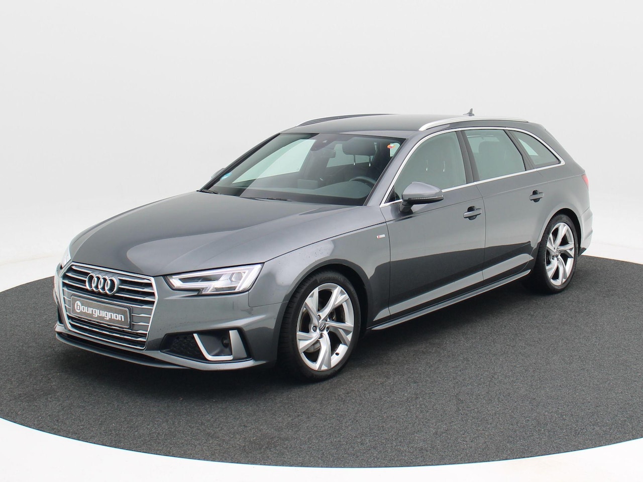Audi A4 Avant - 40 TFSi 190 Pk Automaat S-Line | Stoelverwarming | Full LED | Keyless | Navigatie | 18 Inc - AutoWereld.nl