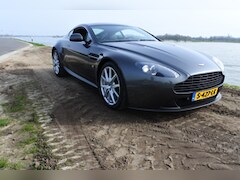 Aston Martin V8 Vantage - 4.7 V8 Sportshift
