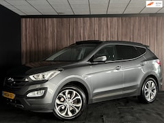 Hyundai Santa Fe - 2.4i GDI 4WD i-Catcher AUTOMAAT/LANE ASSIST/CAMERA/STOELVERWARMING/PANORAMADAK/VOL ONDERHO