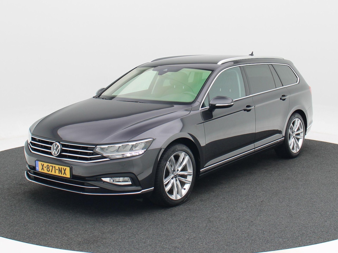 Volkswagen Passat Variant - 1.5 TSi 150 Pk Automaat Business | Adaptive Cruise | Climate Control | Camera | Trekhaak | - AutoWereld.nl